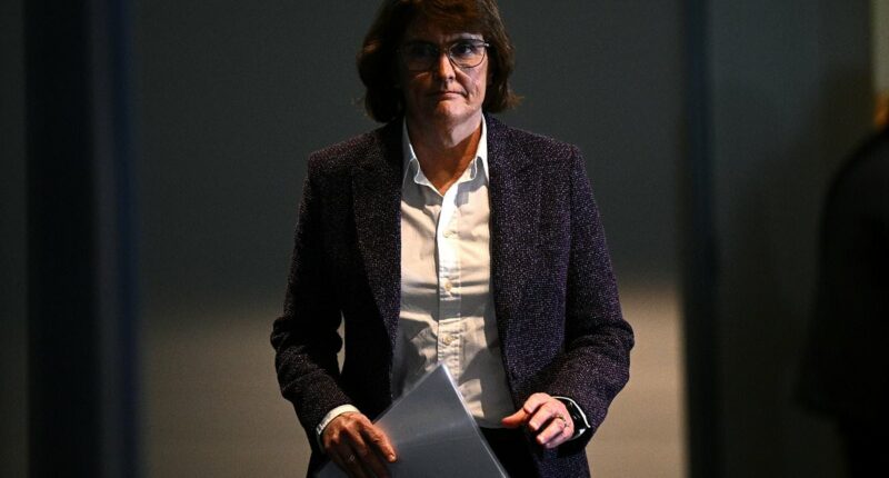 Worrying warning issued to every Australian with a mortgage