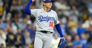 Yoshinobu Yamamoto throws 3-hitter as Dodgers beat Brewers 5-1 for 2-0 lead in NLCS