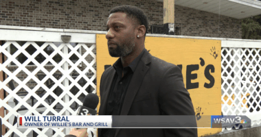 "This is horrible": Owner of Willie's Bar & Grill speaks on shooting