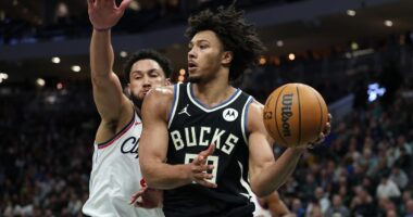 Jericho Sims’ Offense And More