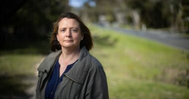 Victorian woman to sue Sportsbet after accountant gambled away her life savings