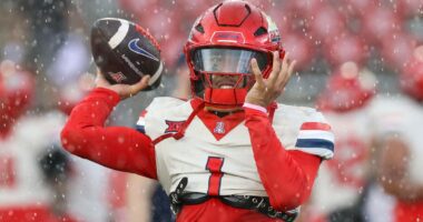2025 College Football Bowl Eligibility Tracker: Week 12