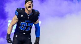 Celebrity Net Worth logo