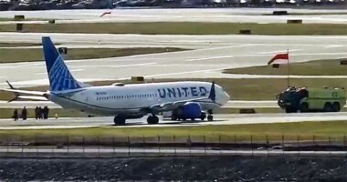 'All clear' at Reagan National Airport following unfounded bomb threat, Duffy says