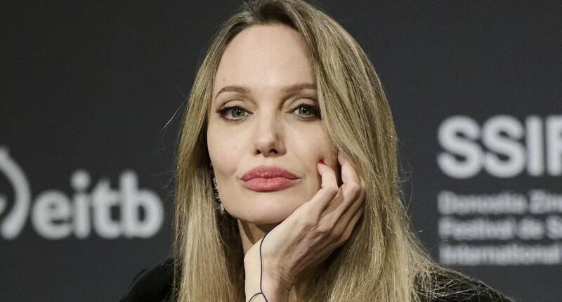 American stars who REFUSE to observe Thanksgiving over bloody history