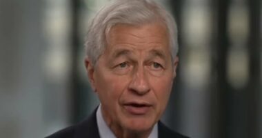 America's top banker Jamie Dimon pledges to help Zohran Mamdani