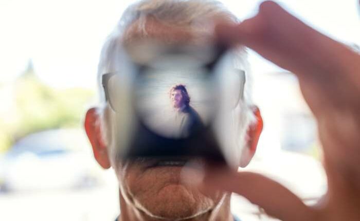 An autoimmune disease stole this man's memory. Here's how he's learning to cope