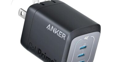 Anker’s handy little 3-port charger is just 35 bucks