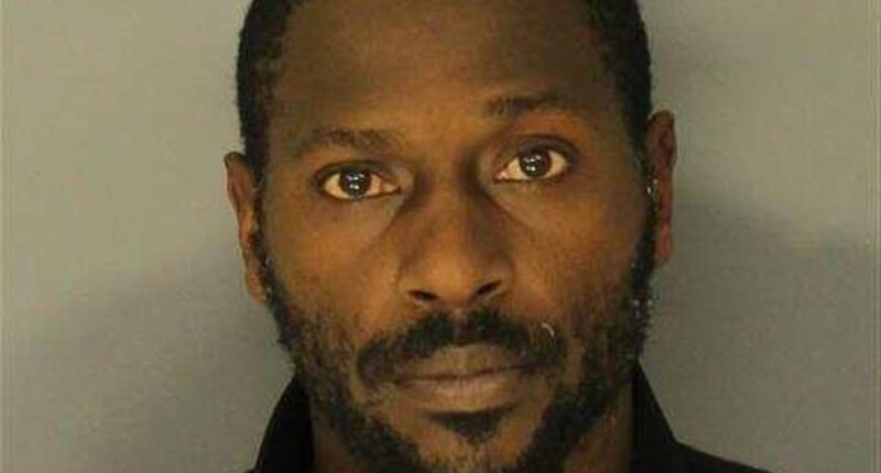 Antonio Brown set to contest attempted murder charge