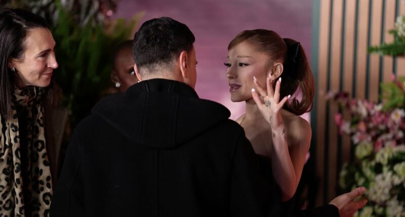 Ariana's parting barb to premiere crowds sparks fears for her health