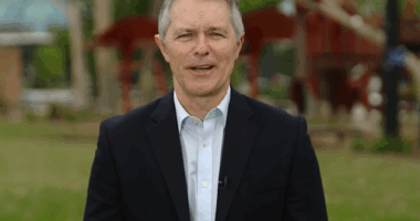 Billions of dollars of debt wiped from accounts of 100,000 Aussies