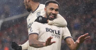 Bournemouth 2-2 West Ham ANALYSIS: A written-off Englishman makes a welcome return, the key tactical tweak used by Nuno Espirito Santo - and the unlikely Hammers hero who didn't put a foot wrong