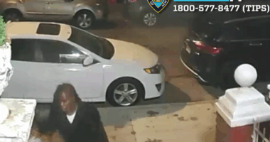 Brooklyn woman poured hot cooking oil on boyfriend, severely burning him: NYPD