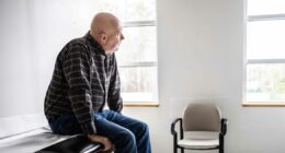 Cancer patients 'unprepared' for period between diagnosis and treatment