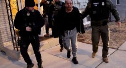 Chicago judge orders Trump to release 600 illegal migrants