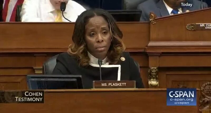 Democrat offers defense for why she was texting with Epstein