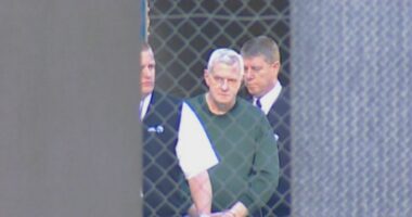 Detectives visit notorious killer on his deathbed