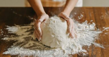 Doctor shares recipe for his 'ultimate' high protein and fibre bread