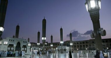 Dozens killed in bus crash near holy site