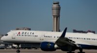 FAA flight reductions: Cuts tied to shutdown begin being phased in at 40 busy airports