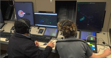 FAA scrambles to hire 8,900 air traffic controllers by 2028 as shortage reaches crisis levels