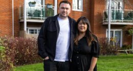 Family unable to sell their leasehold flat after service charge soars