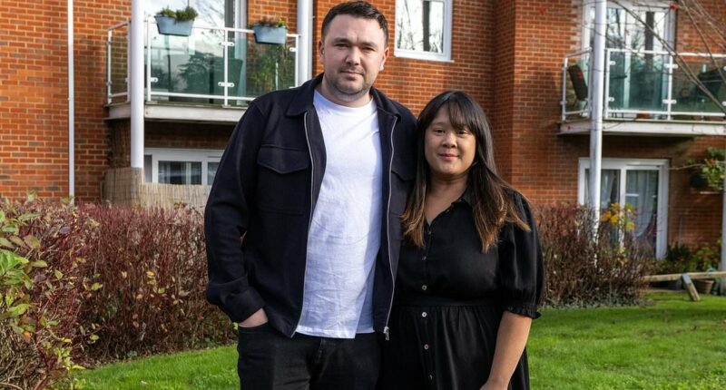 Family unable to sell their leasehold flat after service charge soars