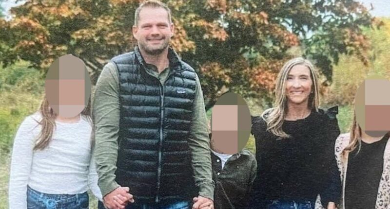 'Family values' GOP lawmaker 'found on dating website for CHEATERS'