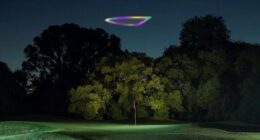 Fighter pilot breaks 45-year silence to reveal bombshell UFO encounter