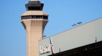 Flight delays persist as government shutdown leads to air traffic controller shortages