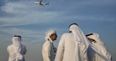 FlyDubai orders 150 Airbus A321neo aircraft, expanding its fleet beyond Boeing for the first time