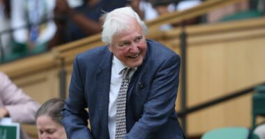 Food change Sir David Attenborough, 99, credits for long life