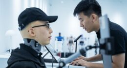 Foreign investors warm to China’s cheaper AI valuations