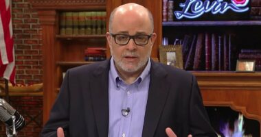 Fox News host calls Tucker Carlson a 'Nazi promoter'