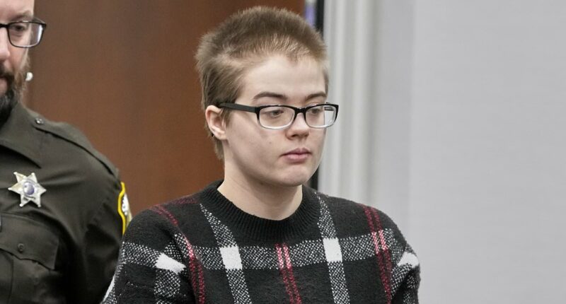 Fugitive 'Slender Man' stabber Morgan Geyser snapped 'just Google me'