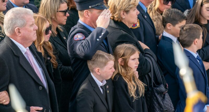 Funeral held for FDNY firefighter Patrick Brady in Queens