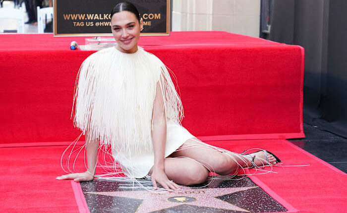 Gal Gadot win's Israel's Genesis Prize for her wartime support