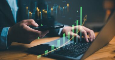 HAMISH MCRAE: Cash is not king for savers as shares offer better return