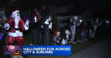 Happy Halloween 2025! Chicago-area fun kicks off with trick-or-treating, Ravenswood Monster Mash