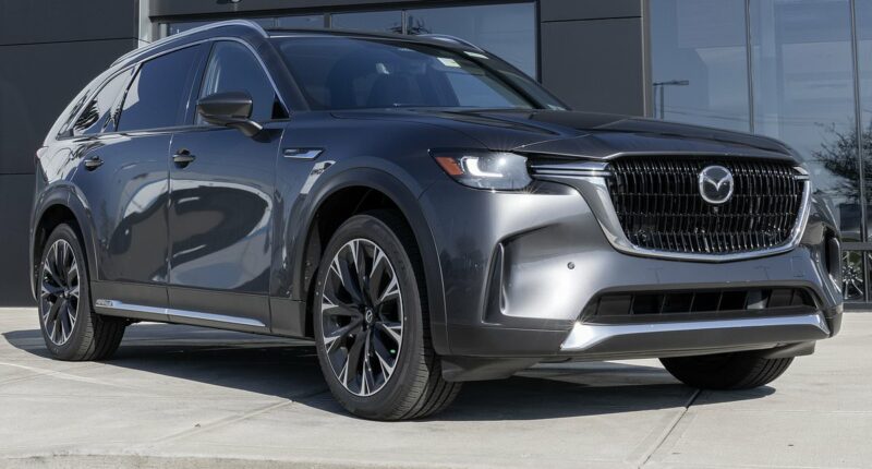 High-tech electric cars telling drivers they can do 80mph past schools