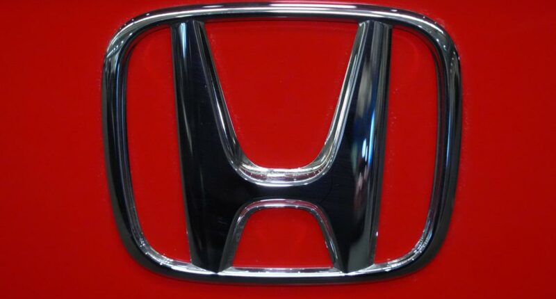 Honda recalling more than 400,000 vehicles because wheels can come off