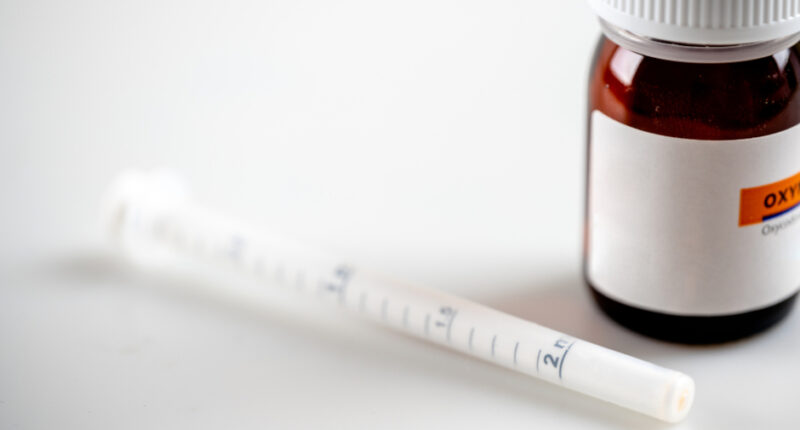 Hospice Nurse Charged With Replacing Dementia Patient’s Oxycodone With Household Cleaner