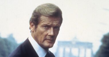 How to be a modern gentleman in 39 steps