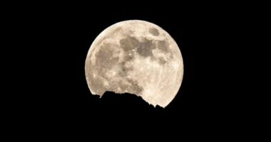 How to see the closest supermoon of the year
