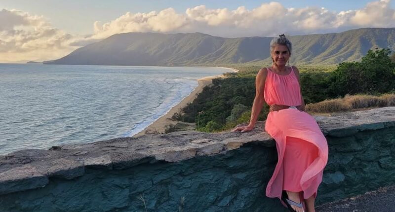 I spent 10 days in total silence... it was brutal but EVERYONE should do it at least once in their life