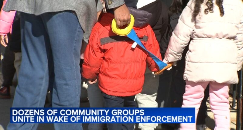 ICE Chicago news: Coalition of organizations meets in Humboldt Park, works to help communities impacted by immigration raids