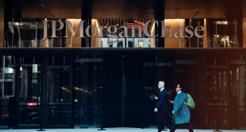 JPMorgan Ignored Red Flags, $1B Epstein Transaction Report