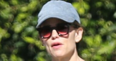 Jennifer Garner is seen after Thanksgiving reunion with ex Ben Affleck