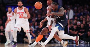 Knicks erupt in second half of 137-114 win over Timberwolves