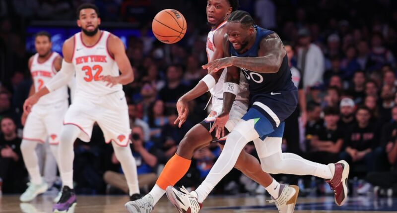 Knicks erupt in second half of 137-114 win over Timberwolves